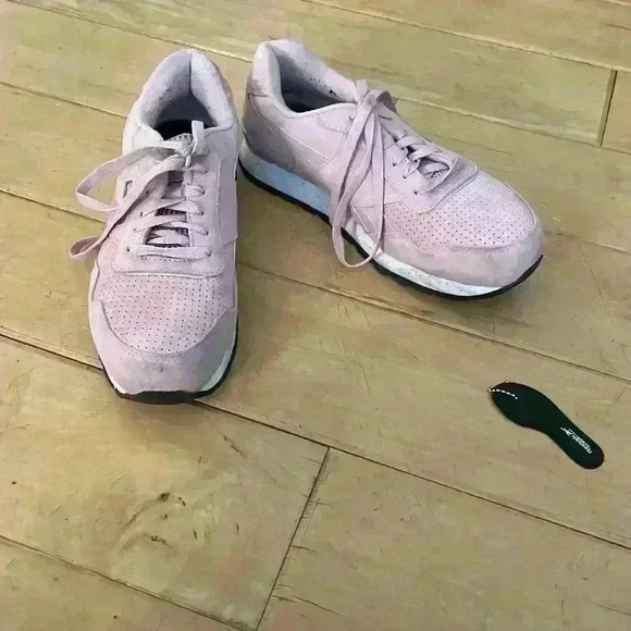 Reebok Harman Work Pink Shoes - Picture 2 of 7